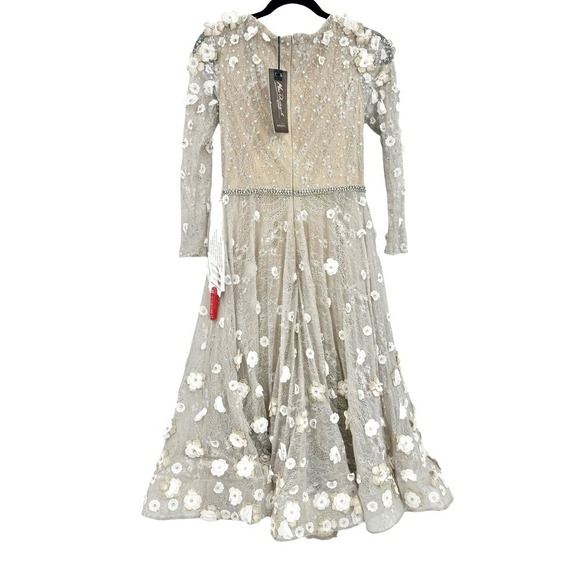 Mac Duggal Beige Blush Evening V Neck 3D Floral Lace A-Line Dress Size 6 NWT - Picture 6 of 14
